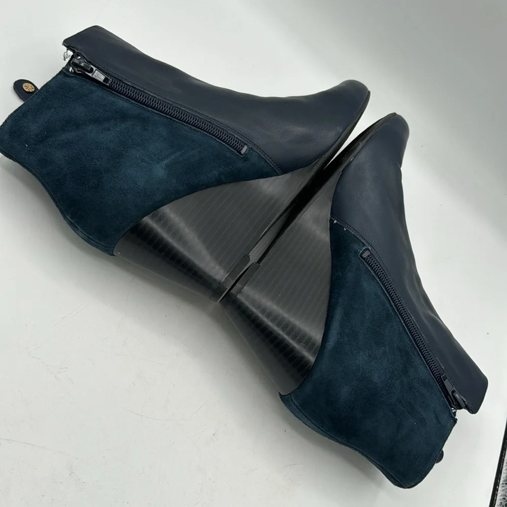 Isaac MixrahiLive! Blue Suede/Leather booties Sz 10 New without box